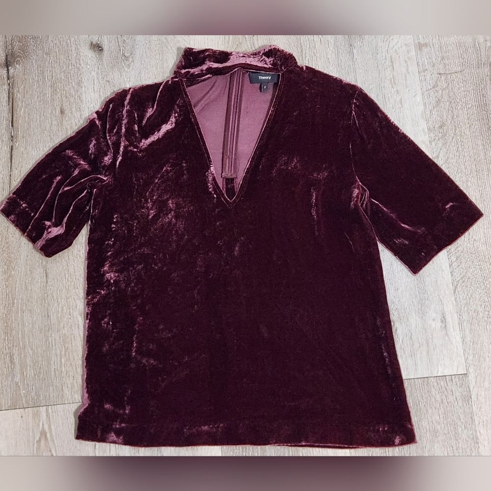 Theory Split-Collar V-Neck Velvet Top Size P